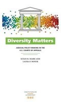 Diversity Matters - Judicial Policy Making in the U.S. Courts of Appeals (Hardcover) - Susan B Haire Photo