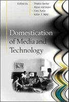 Domestication of Media and Technology (Paperback) - Maren Hartmann Photo