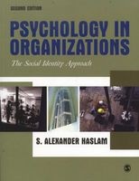 Psychology in Organizations - The Social Identity Approach (Paperback, 2nd Revised edition) - S Alexander Haslam Photo