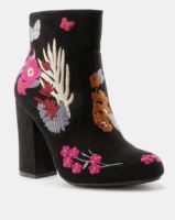 ZOOM Giselle Embroidered Block Heel Ankle Boot Black Photo