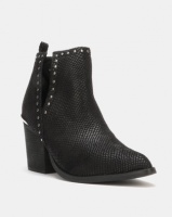Utopia Cut Out Boots Black Photo