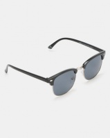 New Look Pilot Club Square Sunglasses Black Photo