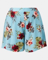 New Look Curves Floral Wide Leg Shorts Blue Photo