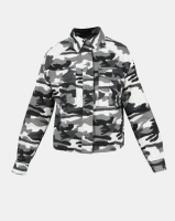 New Look Camo Cropped Shacket Black Photo