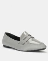 Legit Pointed Multi-Fabric Loafer with Scalloped Vamp Grey Photo