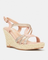 Butterfly Feet Darianne Wedges Pink Photo