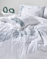 Utopia Hey Jude Duvet Cover Set White/Green Photo