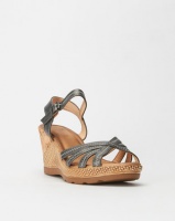 Butterfly Feet Lori Wedges Pewter Photo