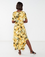 Queenspark Printed Crewneck Short Sleeve Knit Dress Yellow Photo