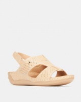 Dr Hart Hetty Wedges Nude Photo