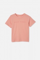 Free by Cotton On - Girls Classic Ss Tee - Smoked salmon/good times Photo