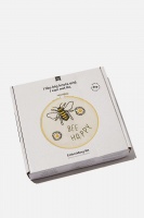 Typo - Embroidery Kit - Bees and plants Photo