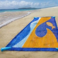 Star Trek The Beach Towel Clip â€“ Blue Photo