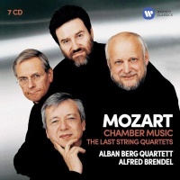 Warner Classics Mozart: Chamber Music - The Last String Quartets Photo