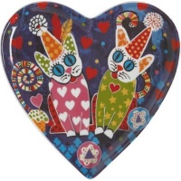 Maxwell Williams Maxwell and Williams Love Hearts Plate - Cupcake Photo