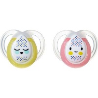 Tommee Tippee Closer to Nature Night Soother Photo
