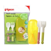 Pigeon 4580 3-Piece Self-Wean Spoon and Fork Set Photo