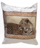 STVS Homey Wildlife Leopard Cushion Photo