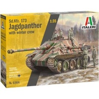 Italeri Sd.Kfz. 173 Jagdpanther Military Vehicle With Winter Crew Photo