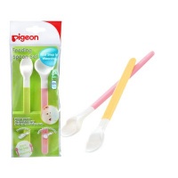 Pigeon 4578 2-Piece Feeding Spoon Set Photo