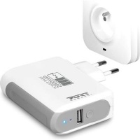 Port Designs Connect USB Wall Charger and 2000mAh Power Bank Photo