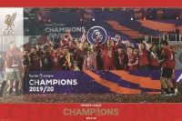 Liverpool FC - Trophy Lift Poster Photo