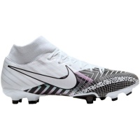 Nike Mercurial Superfly 7 Academy Multi-Ground Soccer Cleat - White Photo