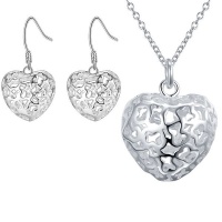 Silver Designer Filigree Heart Set with Earrings Necklace Photo