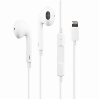 Generic EarPods with lightning connector Photo