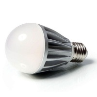 Verbatim 052128-204 LED Warm White E27 380Im Light Bulb Photo