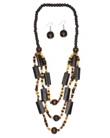 Sista Long Detailed Wood Necklace And Earring Set Photo