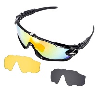 UV400 Polarized Men Sports Bicycle Glasses with 2 Interchangeable Lenses Photo