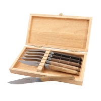 Sola Signature Steak Knife Set - 6 Pieces in Wooden Box Photo
