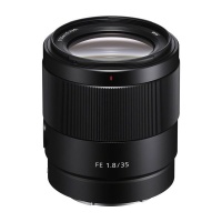 Sony FE 35mm f/1.8 Lens Photo