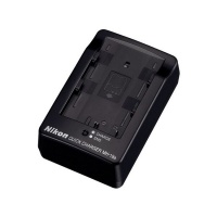 Nikon MH-18 charger for ENEL3/ENEL3E battery Photo