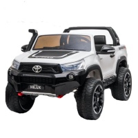 Kids Wheels Toyota Hilux Bakkie 2 seater ride on car Rubber tyres Photo