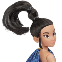 Disney Princess - Raya Light Up Doll With Music Photo