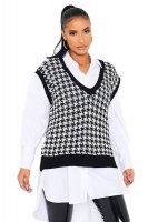 I Saw it First - Ladies Black Dogstooth Knitted Vest Photo
