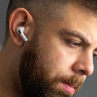 EarPods Pro True Wireless In-Ear Headphones with Wireless Charging Case Photo