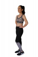 musQ Leopard Gym Outfit Top And Tights Photo