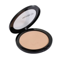 Michelle Ori Paris Compact Powder Foundation Photo