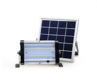 Solarway Solar 2000 Lumen Spot Light Photo