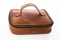 TAN Leather Goods - Ruby Leather Makeup Bag Photo