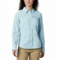 Columbia Women's Silver Ridge 2.0 Long Sleeve Shirt in Spring Blue Photo