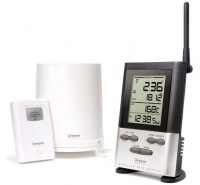 Wireless Rain Gauge with Outdoor Thermometer Photo