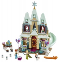LEGO ® Disney Princess Arendelle Castle Celebration Photo