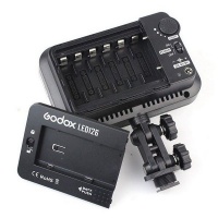 Godox LED126 Video Light 6x AA Batteries Photo