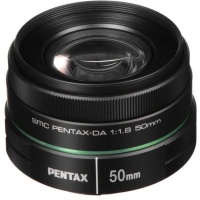 Pentax SMC DA 50mm f/1.8 Lens Photo