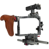 Panasonic Tilta Cage For GH5 With Wooden Handle Photo