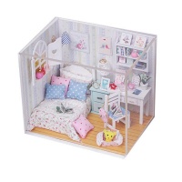 Miniature DIY Dollhouse Kit Photo